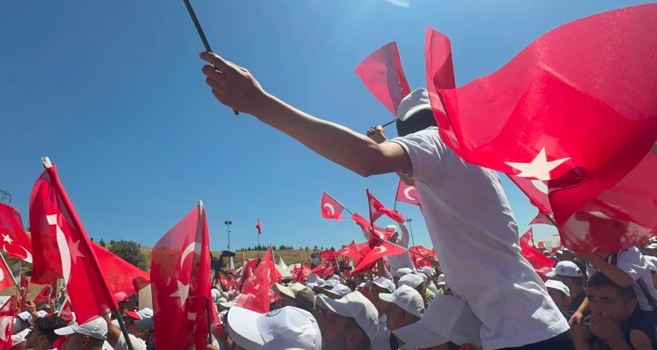 Ahlat’ta 1071 Zaferi coşkusu: Türkiye’nin dört bir yanından vatandaşlar buluştu