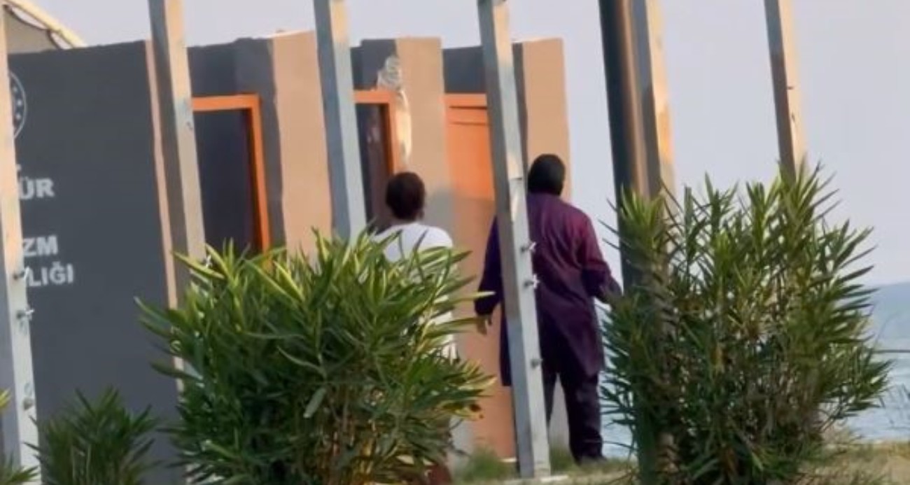 Antalya’da plajda tesettürlü kadınları görüntüleyip hakaret eden şahıslar hakkında soruşturma