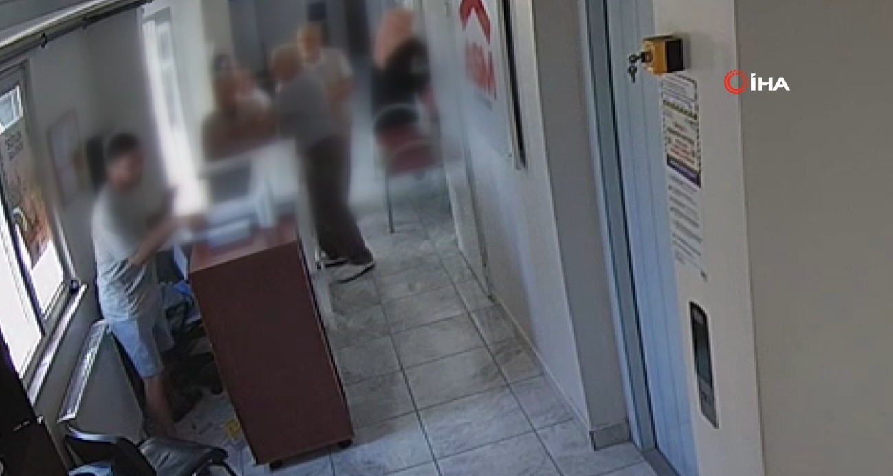 Bağcılar’da bir kişi Aile Sağlığı Merkezi’nde fazla beklediğini iddia edip etrafı dağıttı