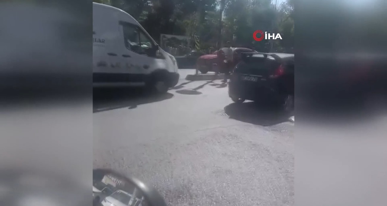 Bayrampaşa’da ‘laf atma’ tartışmasında silahlar konuştu: Tarafları ayırmak isteyen esnaf kurşunların hedefi oldu