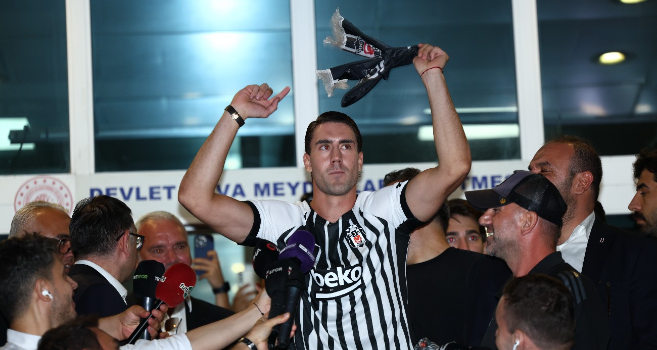 Beşiktaş’ın anlaşmaya vardığı Dusan Vlahovic, İstanbul’a geldi