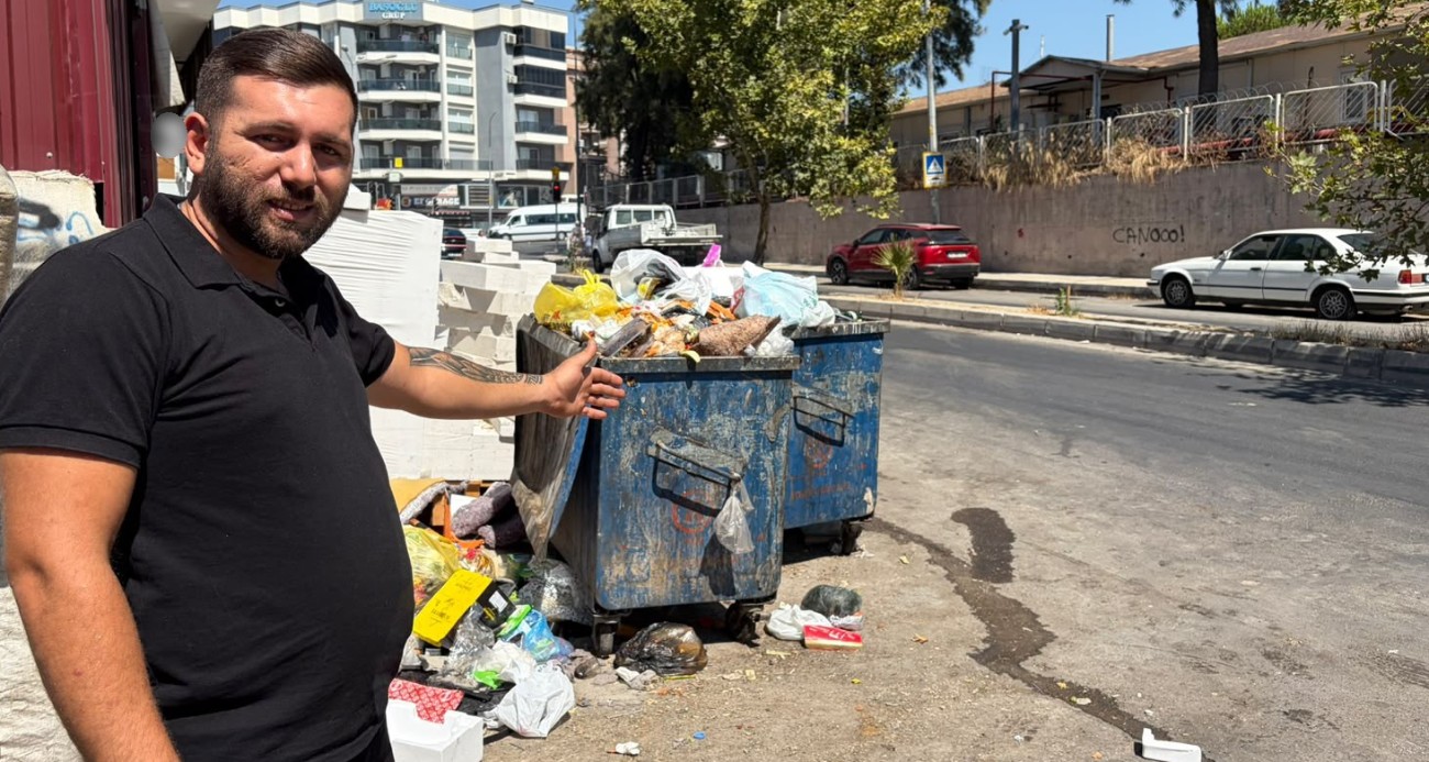 Buca’da başkan değişti, çöp manzaraları aynı kaldı