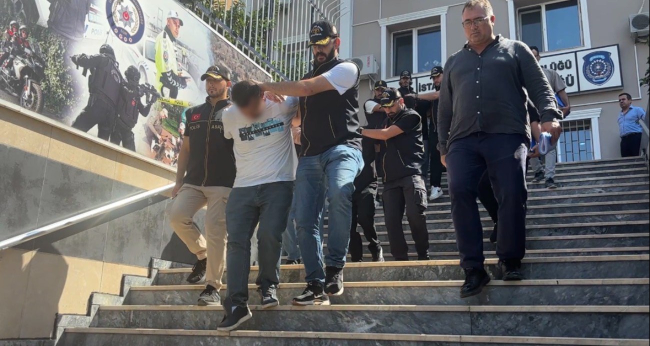 İstanbul’da toplu taşımada yankesicilik yapan şebekeye operasyon