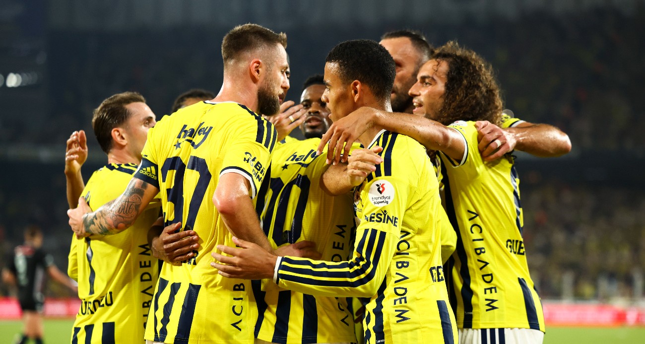 Kadıköy’de 6 gollü gece! Fenerbahçe Konyaspor’u rahat geçti