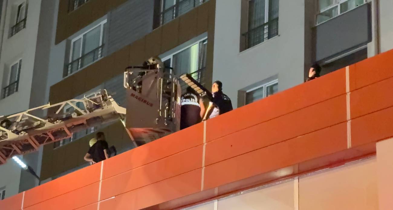 Kayseri’de 13. katta yangın: Balkondan düşen ev sahibi hayatını kaybetti