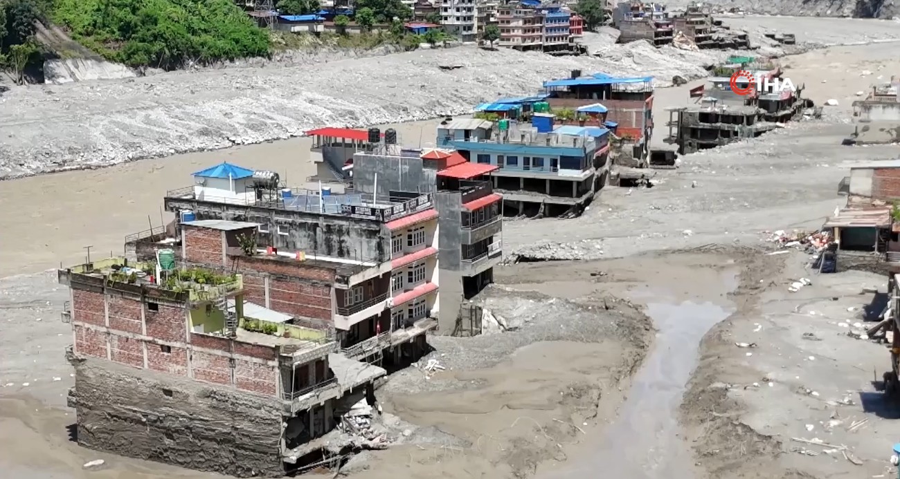 Nepal’deki sel felaketinde can kaybı 475’e yükseldi