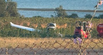 Özel uçuş okuluna ait eğitim uçağı pistten çıktı: Pilot öğrenci yaralandı