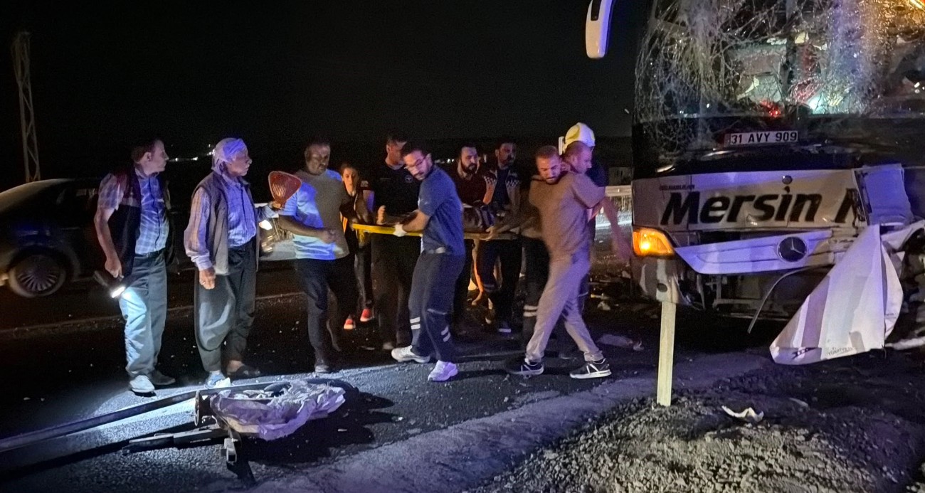 Şanlıurfa’da yolcu otobüsleri çarpıştı: 13 yaralı