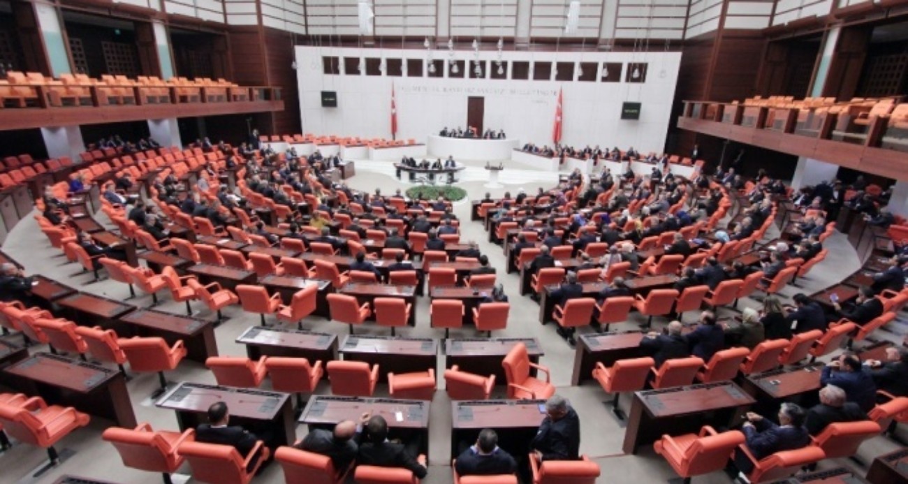 Suça sürüklenen çocuk yasası TBMM’de kabul edildi