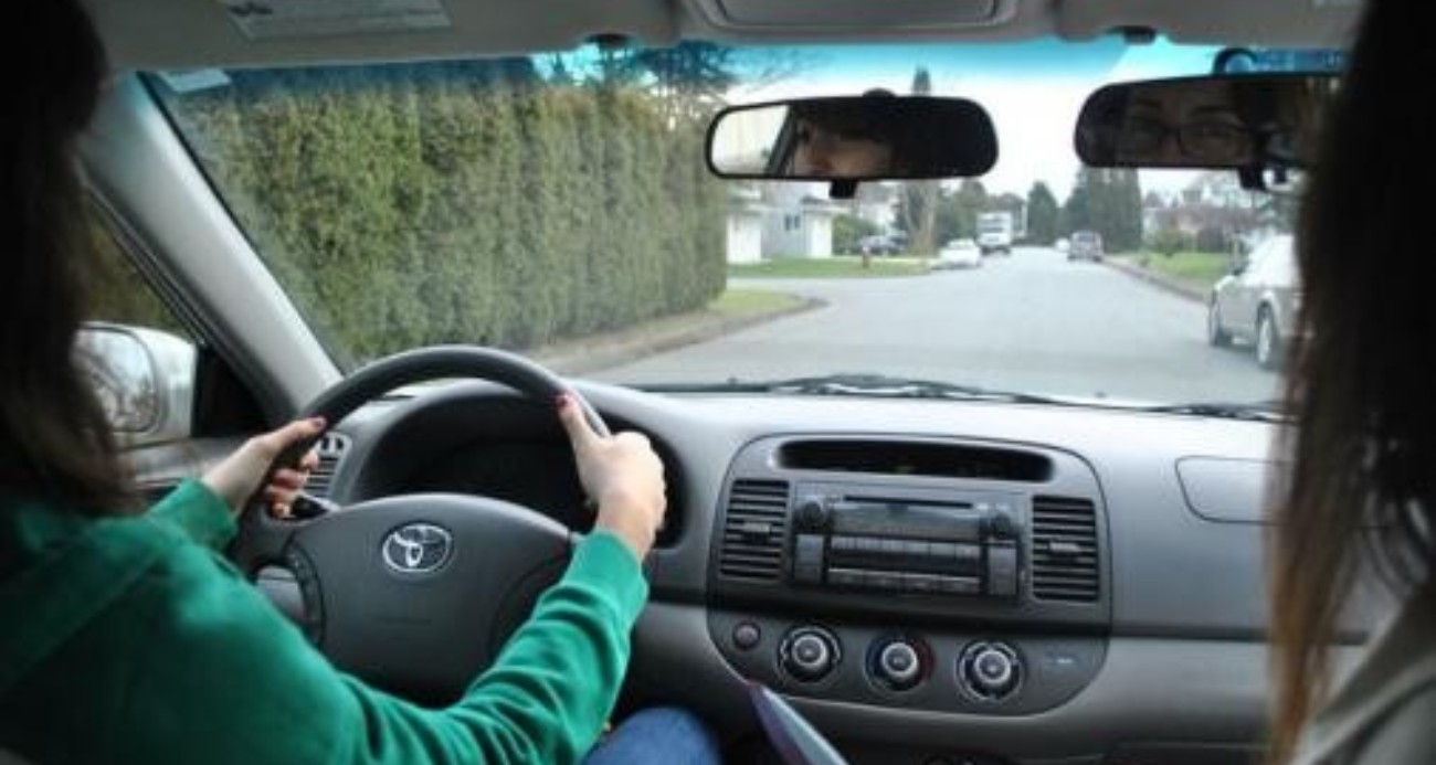 Trafikte tartıştıkları kişi hakim çıktı, savcı talimatıyla “ısrarlı takip” suçlamasıyla gözaltına alındılar