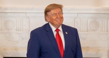 Trump: “İran ile temasları fazla büyütmeden yürütüyoruz”