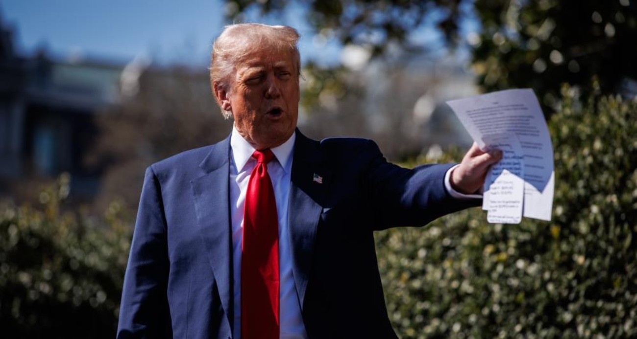 Trump: “İran’ı çok sert bir şekilde vuracağız sıra bizde”