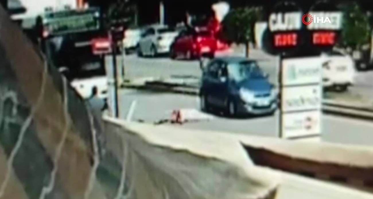 Ankara’da yolun karşısına geçen yayaya otomobil çarptı: 1 ölü