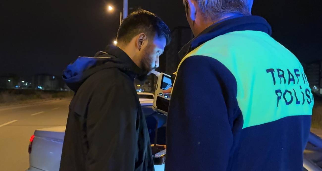 ‘Dur’ ihtarına uymayan alkollü sürücüden ‘kaçmayın’ tavsiyesi: 250 bin TL ceza yazıldı