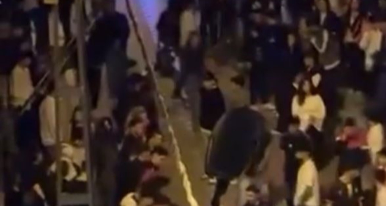 Esenyurt’ta asker eğlencesinde ortalık karıştı : 2 yaralı