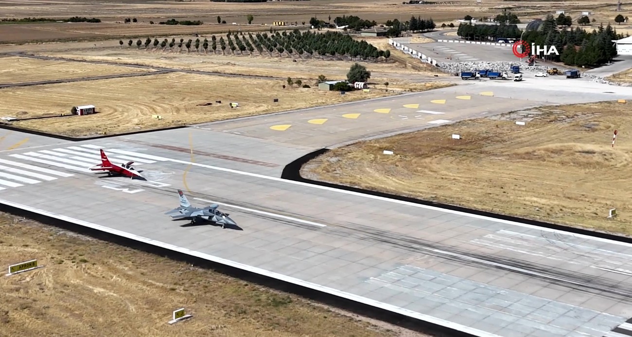HÜRKUŞ-II ve HÜRJET’ten test uçuşu