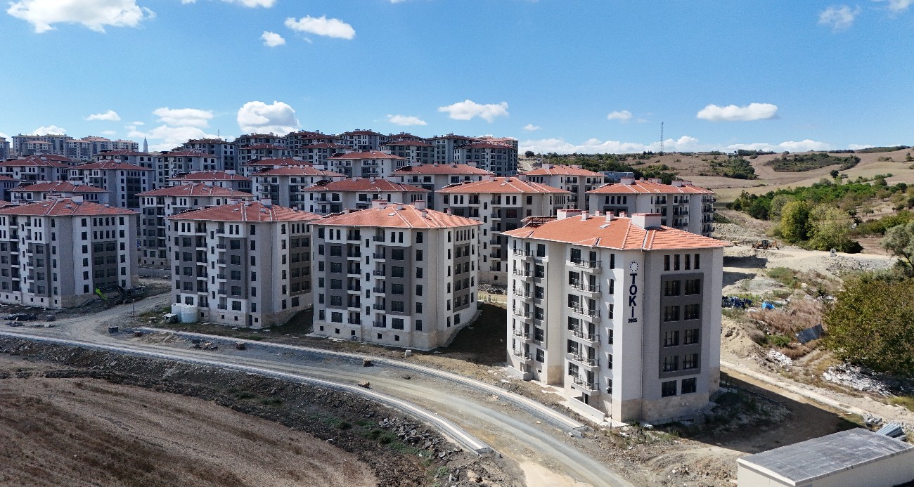 İstanbul’da kiralık sosyal konut başvuruları başladı: Arnavutköy’deki 90 konut havadan görüntülendi
