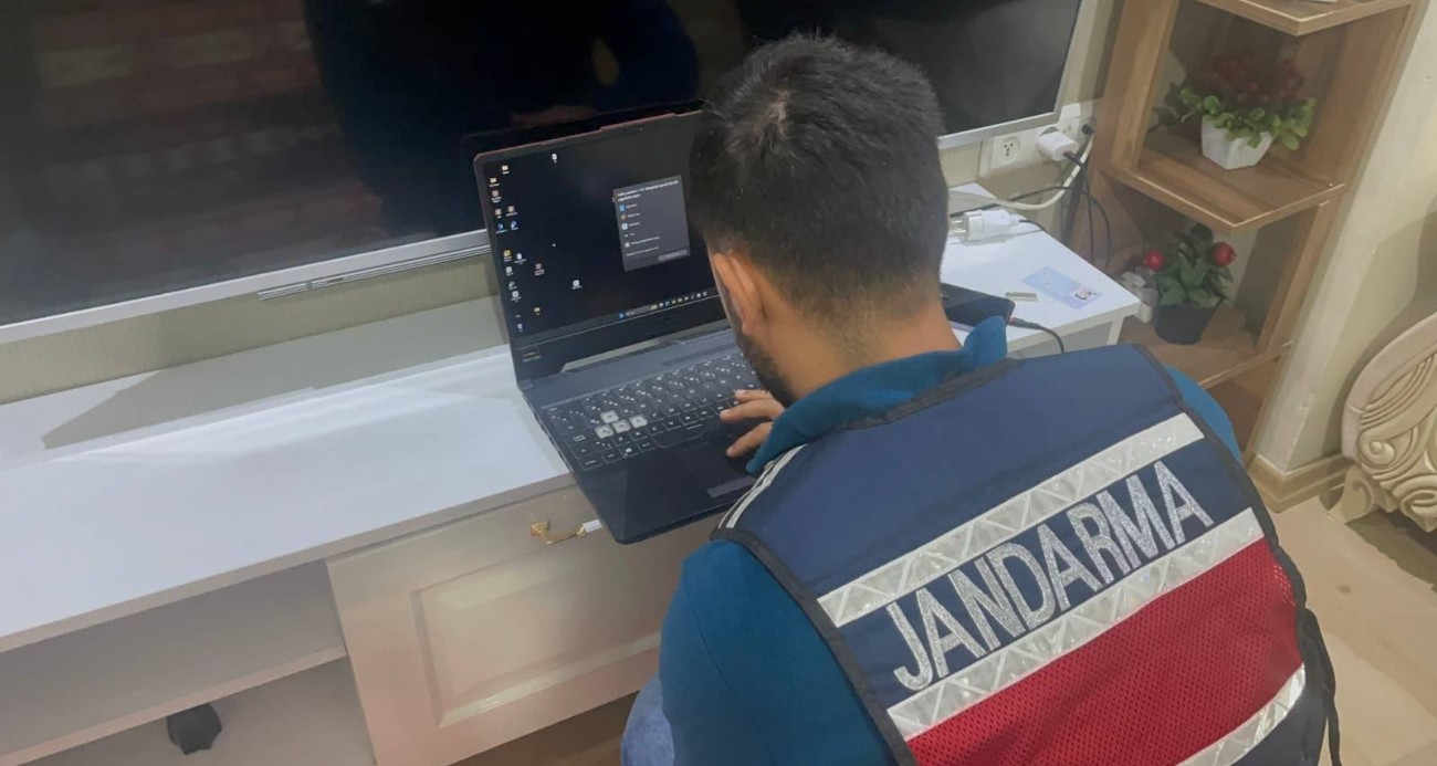 Kişisel verilerin erişilmesine imkan sağlayan “Dragon Hackerz” isimli panel çetesi mensubu 2 şüpheli gözaltına alındı