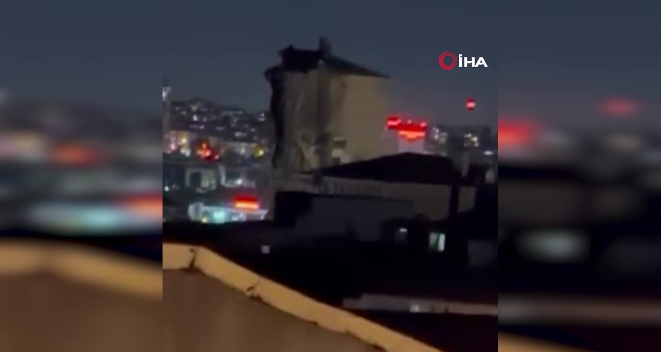 Küçükçekmece’de yıkımı yapılan bina çöktü
