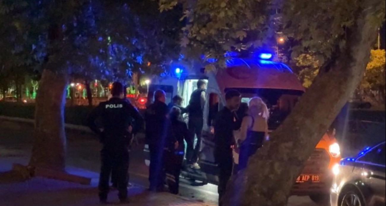 Trafikte ‘yan bakma’ kavgasında kan aktı: 1 yaralı