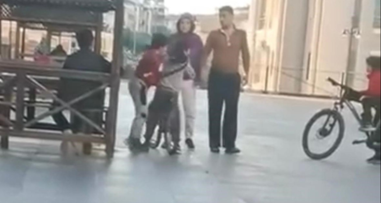Akran şiddetine ağabey ve abla da dahil oldu: Kardeşinin tartıştığı çocuğu birlikte darp ettiler