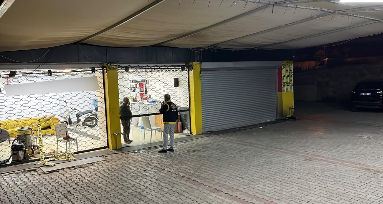 Antalya’da oto yıkamacıda silahlı kavga: 1 ölü, 2 yaralı