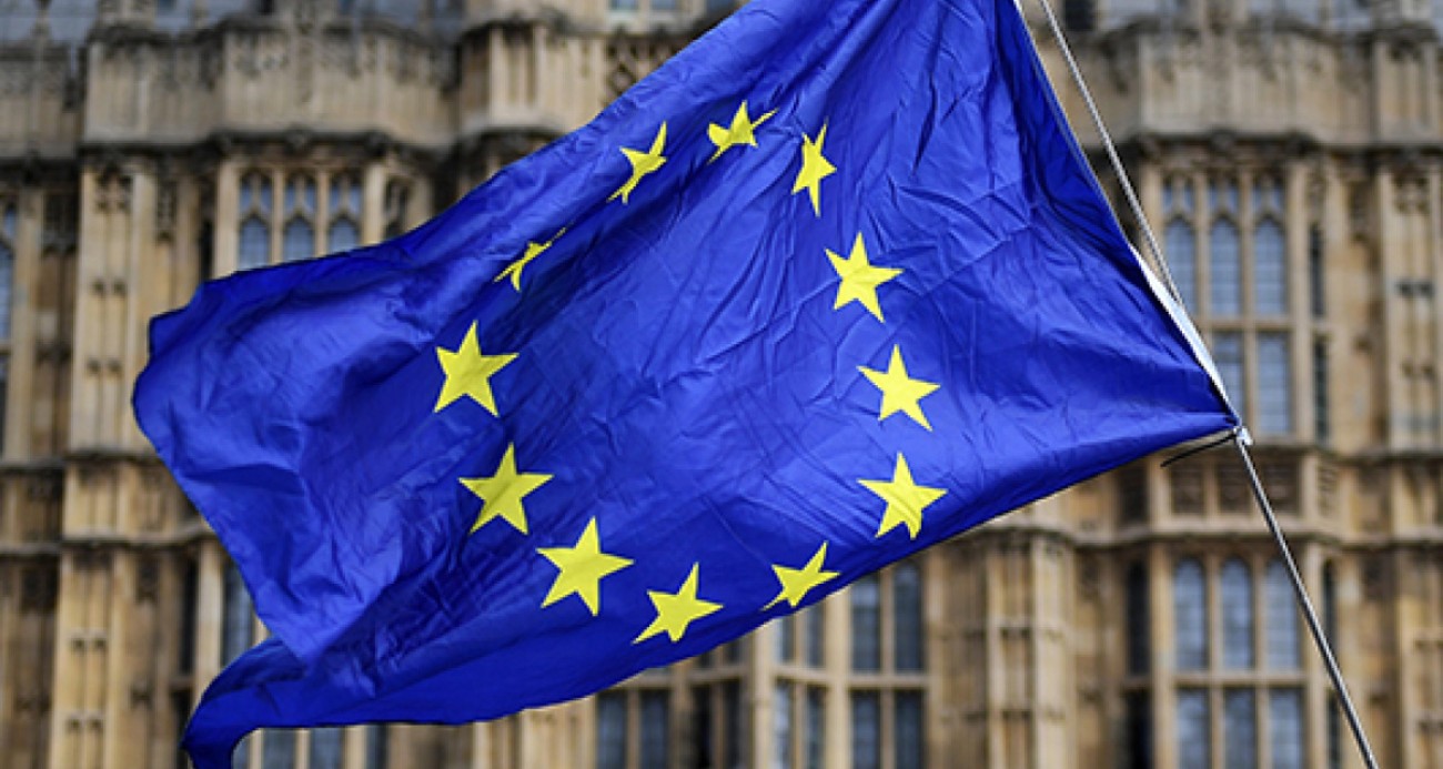 Avrupa’da kara para aklama çetesine operasyon: 71 gözaltı