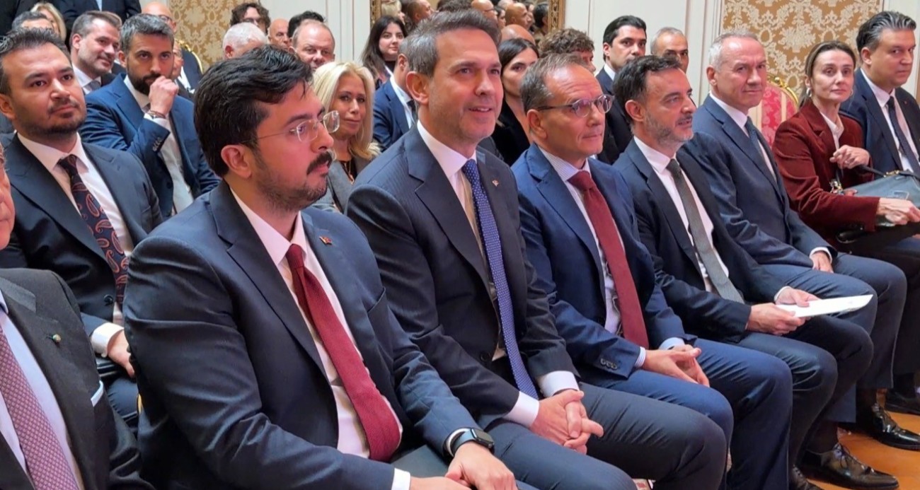 Bakan Bayraktar: “Türkiye 2053 yılında karbon nötr bir ekonomi olacak”