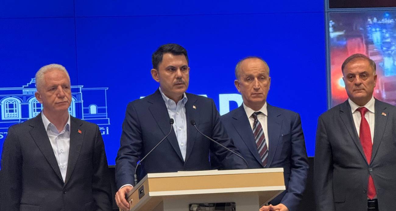 Bakan Kurum: “İstanbul’da güvenlik birimlerimiz 3 bin 57 vatandaşımızı sağ salim kurtardılar ve güvenli alanlara taşıdılar”