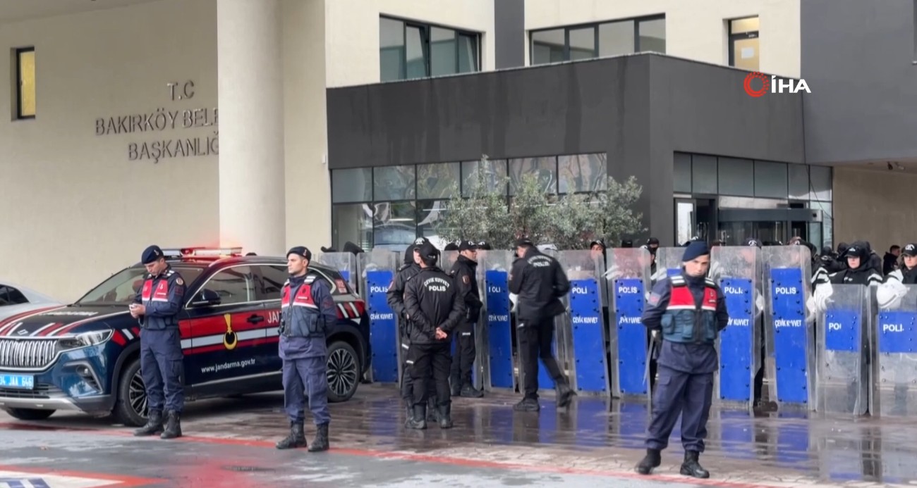 Bakırköy Belediye Başkanı Ovalıoğlu’nun babası ve dayısı da gözaltına alınanlar arasında