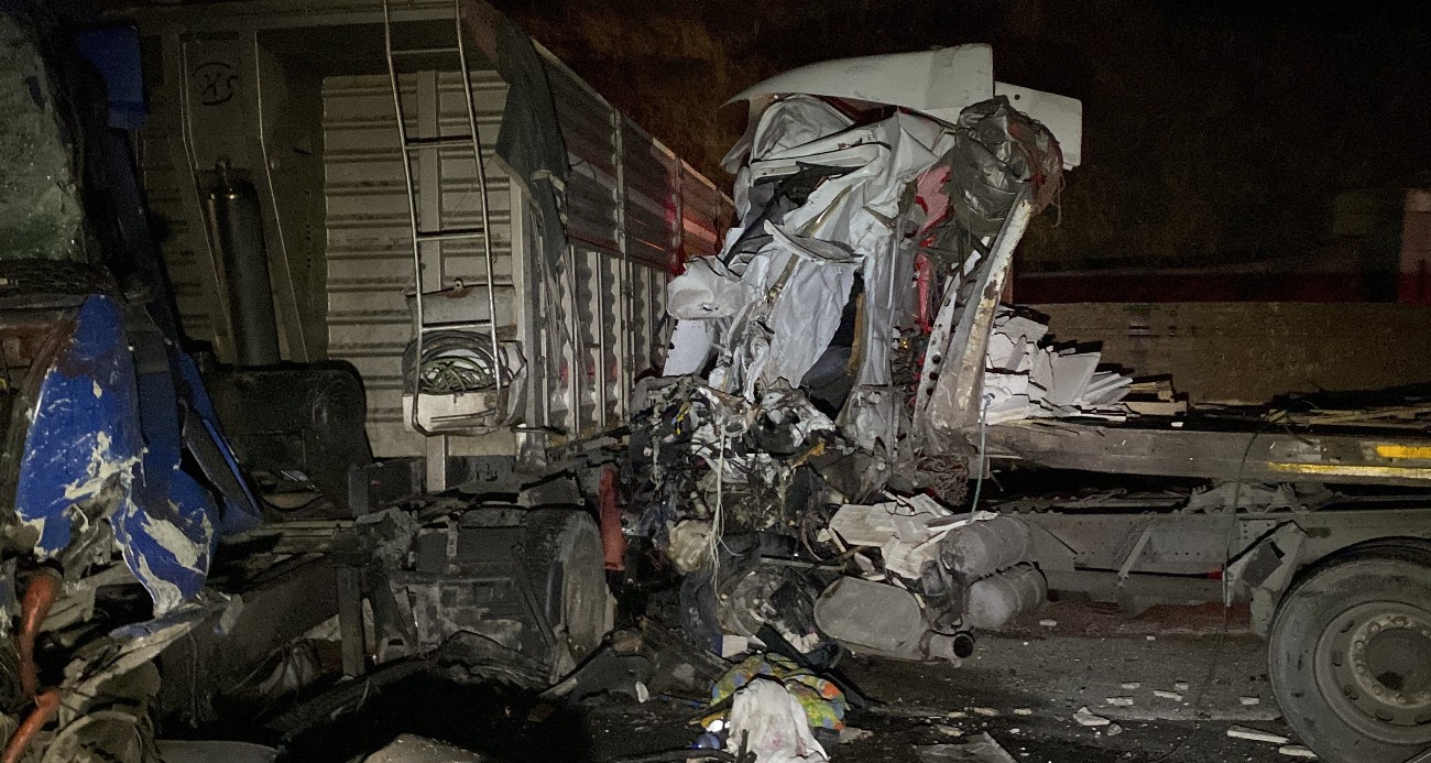 Elazığ’da 3 tır çarpıştı: 1 ölü