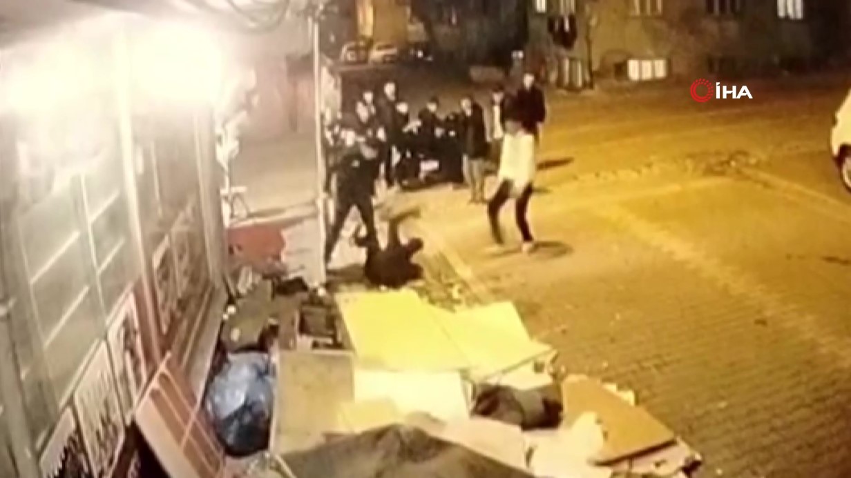 Esenyurt’ta engelli vatandaşı darp ettiler