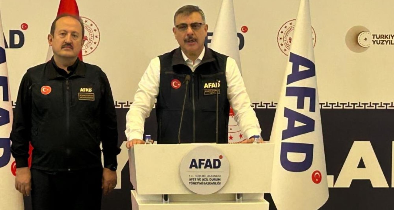İçişleri Bakanı Çiftçi: “Arama ve kurtarma çalışmalarımız kapsamında İstanbul genelinde su baskını ve sel nedeniyle mahsur kalan 2 bin 727 vatandaşımız sağ salim tahliye edilmiştir”