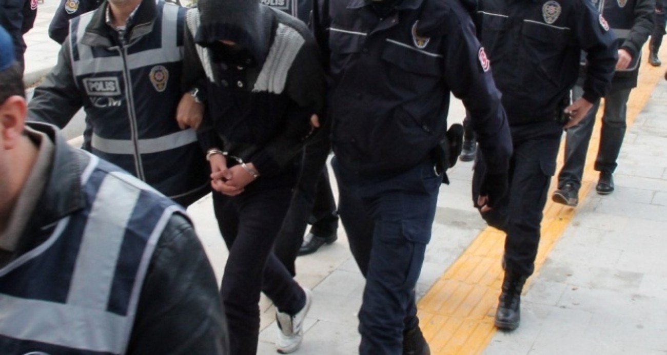 İstanbul merkezli 12 ilde 30 şüpheliye yasa dışı bahis operasyonu