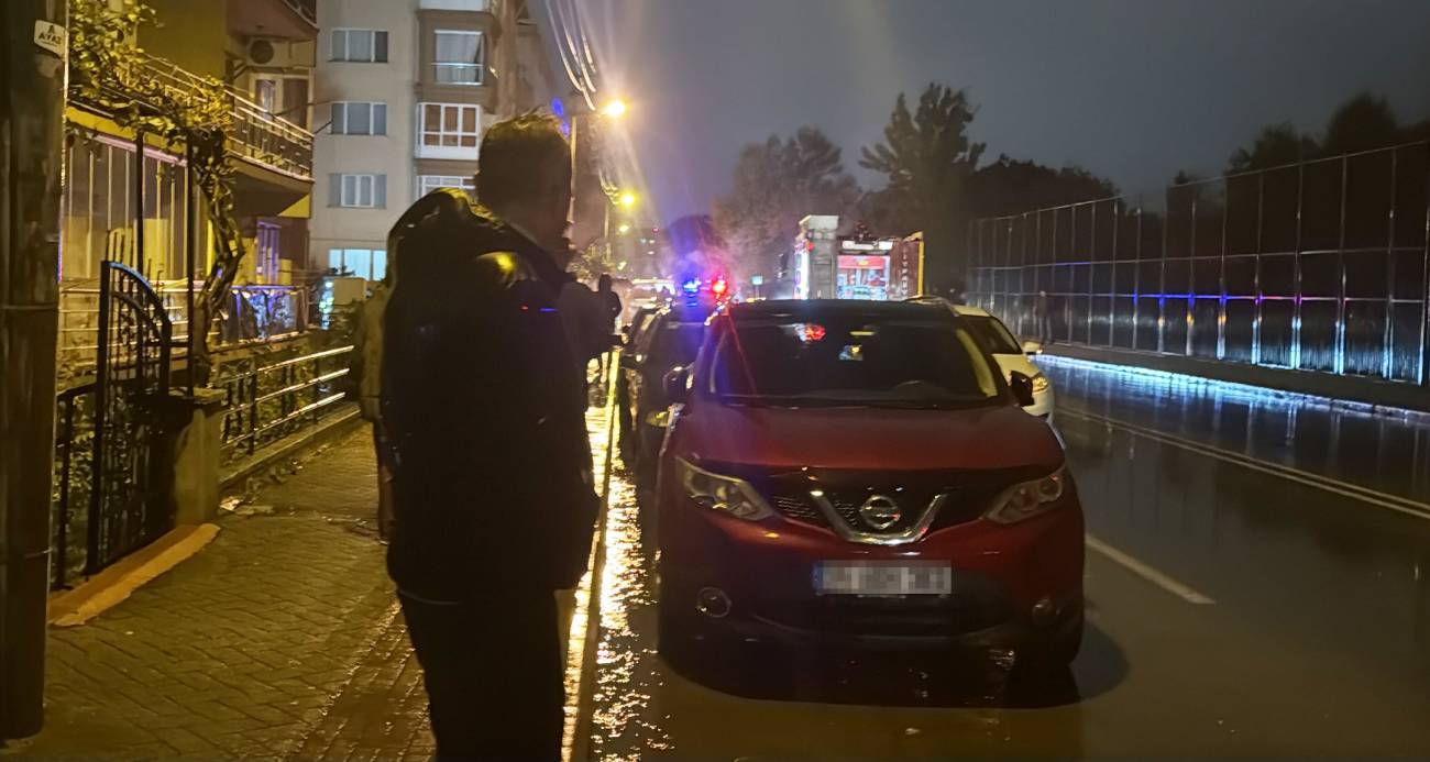 Kaza sonrası 2.27 promil alkollü sürücü yanan aracını sigara içerek izledi