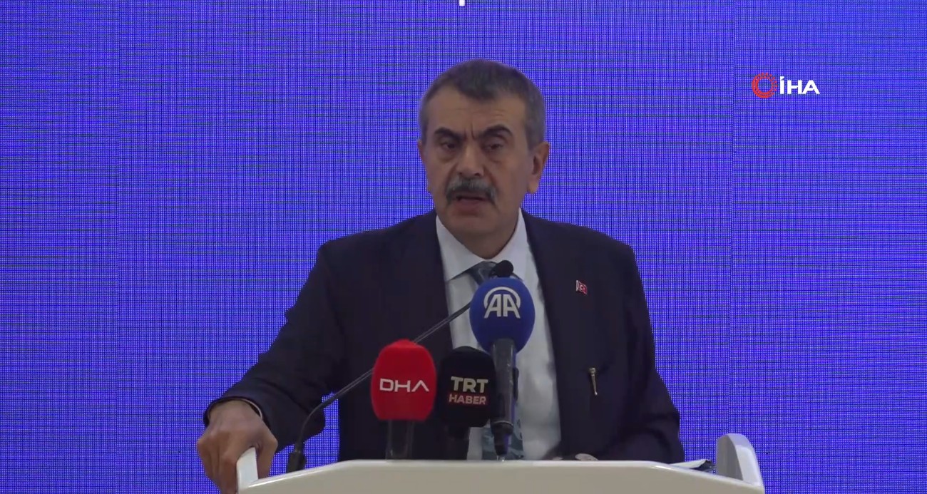 Milli Eğitim Bakanı Tekin: “28 Şubatta alınan kararlarla tıkır tıkır işleyen sistem bozuldu”