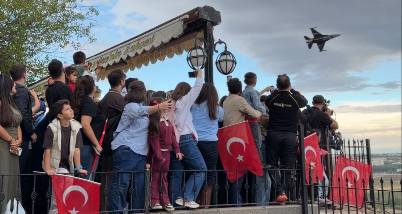 SOLOTÜRK Diyarbakır semalarında