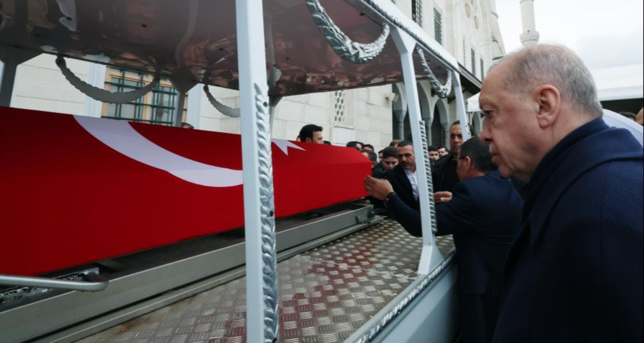 Trafik kazasında hayatını kaybeden Üsküdar Belediye Başkan Vekili Dündar Ziya Gültekin son yolculuğuna uğurlandı