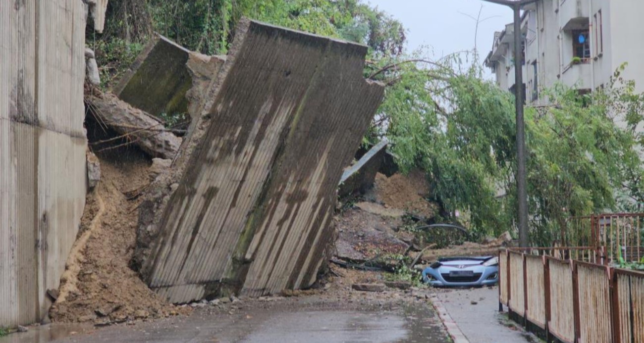 Zonguldak’ta heyelanın boyutu gün ağarınca ortaya çıktı: 49 daire tahliye edildi